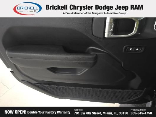 Used 2026 Jeep Wrangler Unlimited Rubicon AWD/4WD image 12