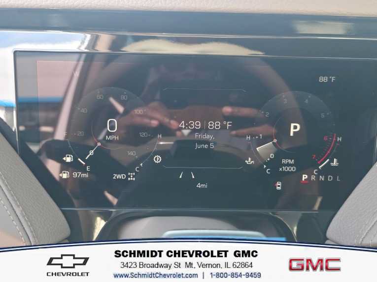 New 2026 GMC Yukon Denali w/ Advanced Technology Package AWD/4WD image 16