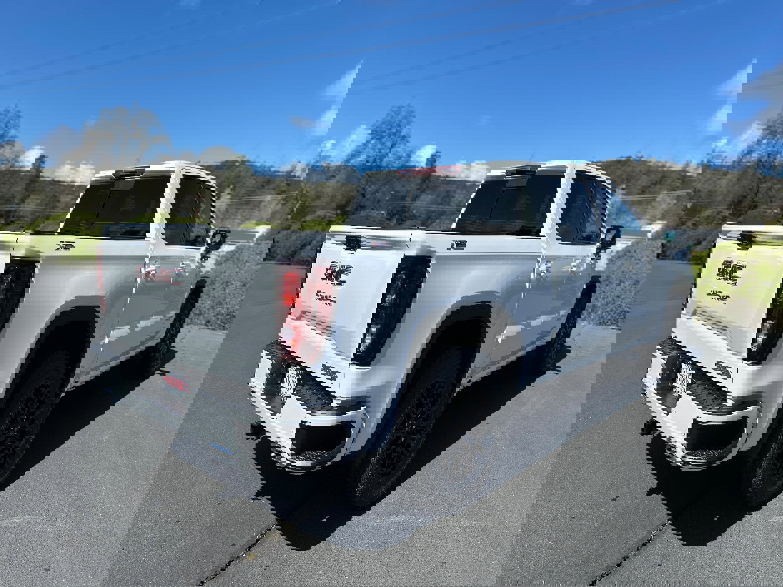New 2025 GMC Sierra 1500 Elevation w/ Preferred Package image 4