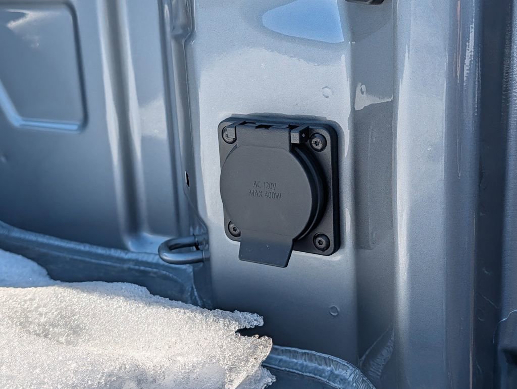 New 2026 GMC Sierra 1500 SLE image 25