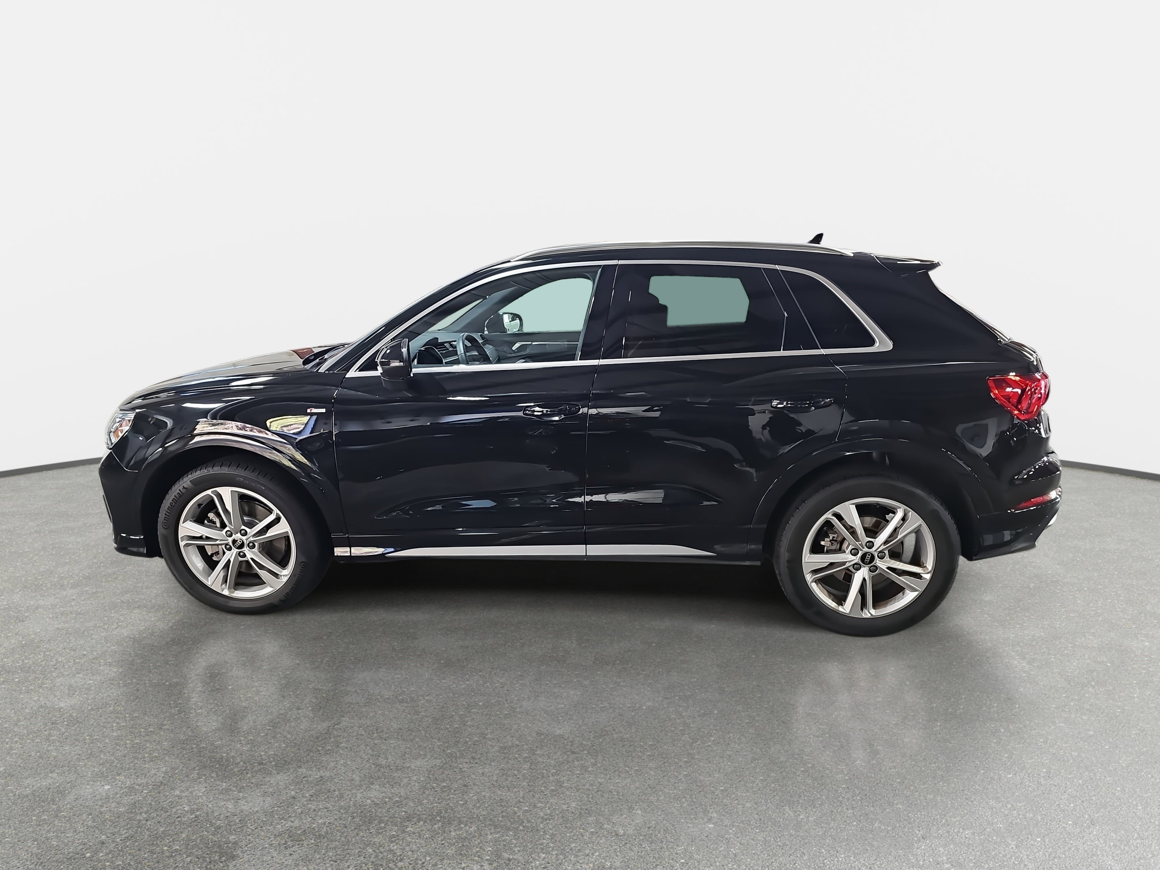 Used 2024 Audi Q3 2.0T Premium Plus image 8