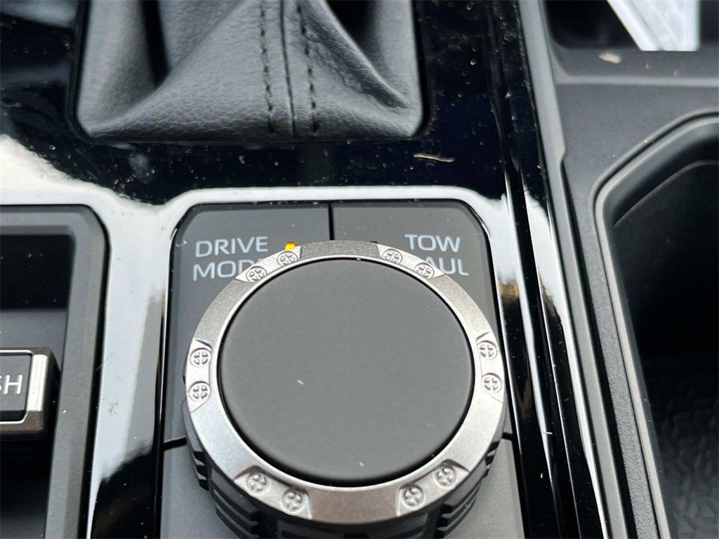 New 2025 Toyota Tundra SR5 w/ SR5 Convenience Package image 22