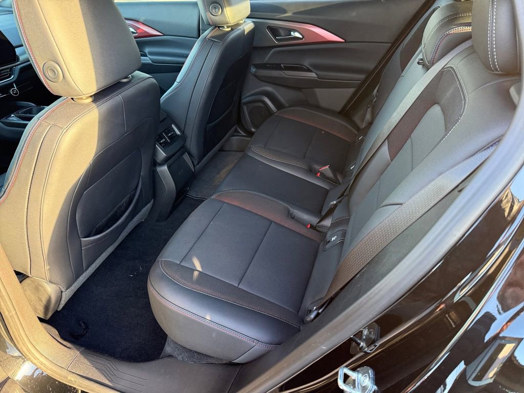 Certified 2025 Chevrolet Equinox EV RS image 11