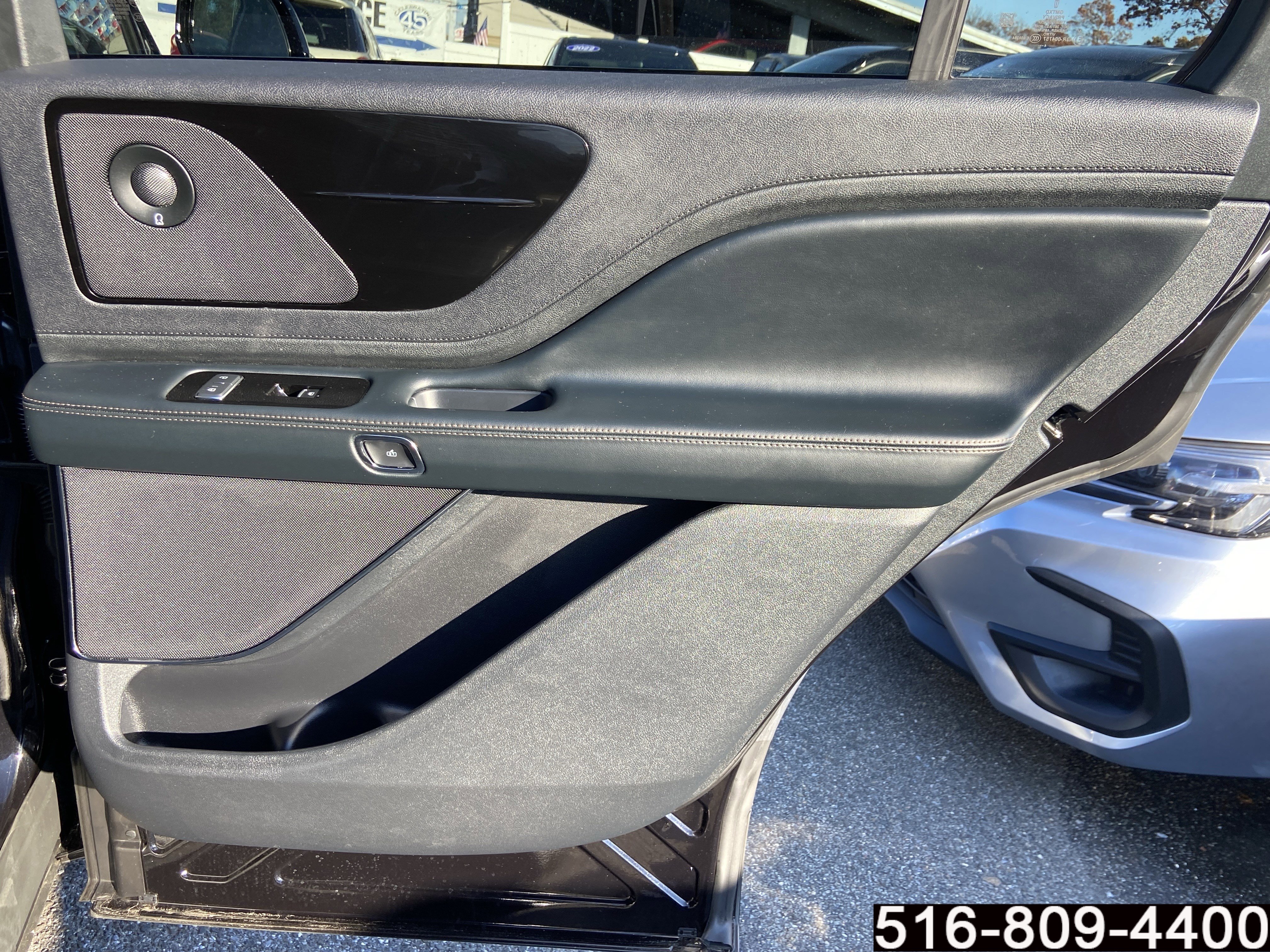 Used 2025 Lincoln Aviator AWD w/ Equipment Group 101A image 29