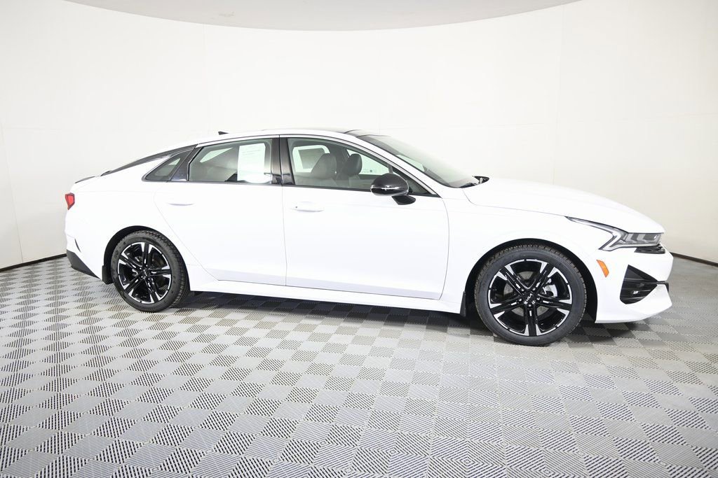Used 2023 Kia K5 GT-Line image 8