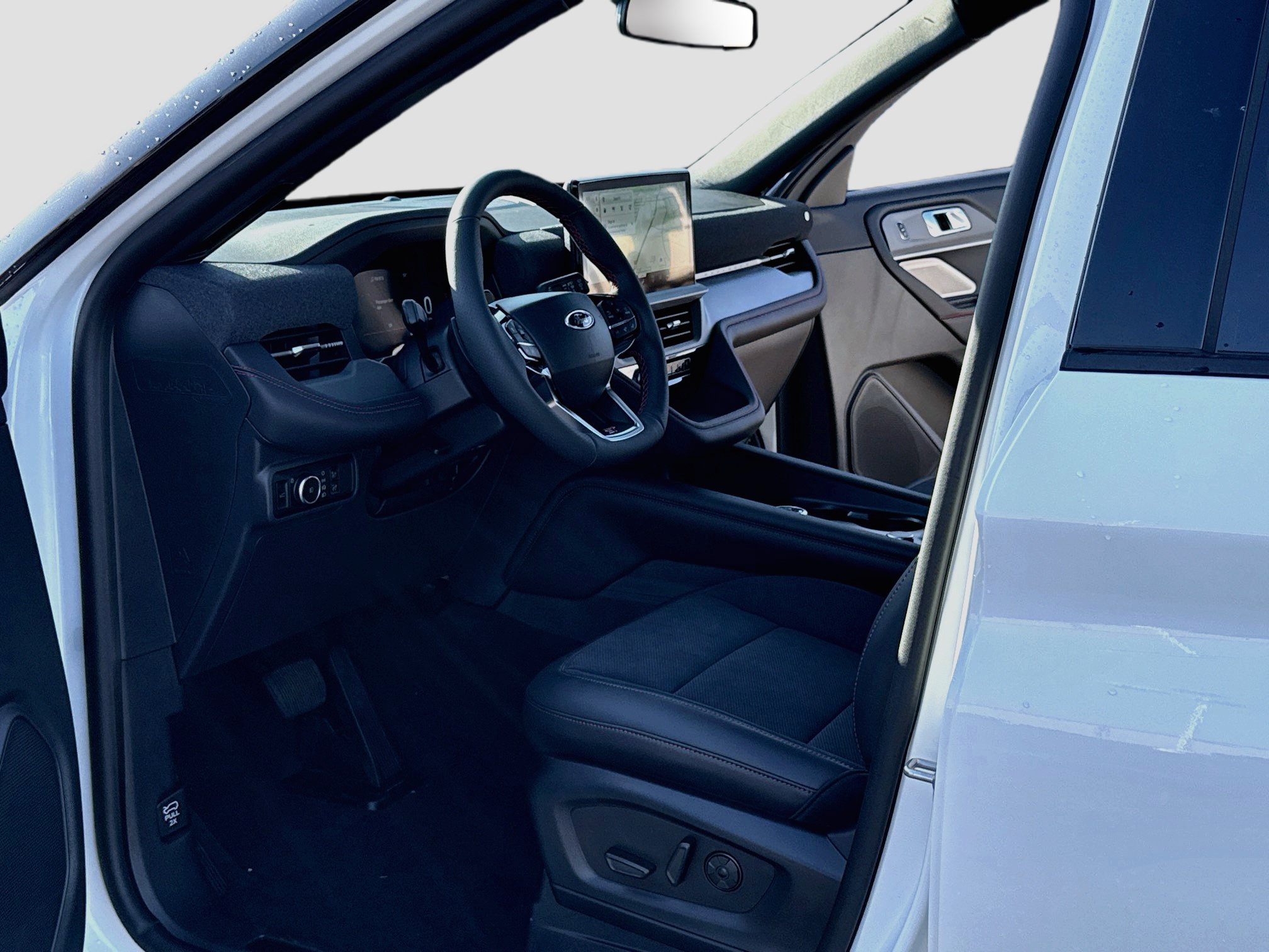 New 2027 Ford Explorer ST w/ Sun And Sound Package AWD/4WD image 4