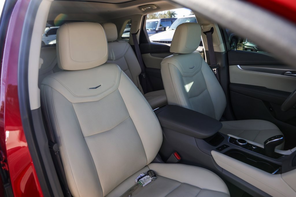 Certified 2021 Cadillac XT5 Premium Luxury image 33