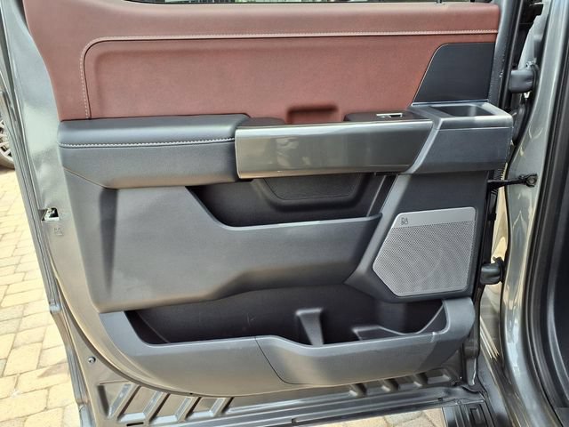 Used 2023 Ford F150 Lariat AWD/4WD image 10