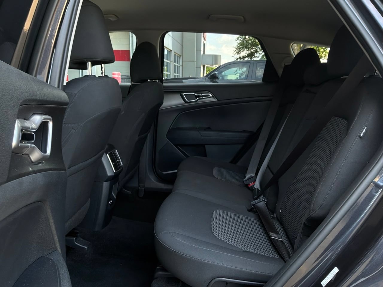 Used 2026 Kia Sportage LX FWD image 11