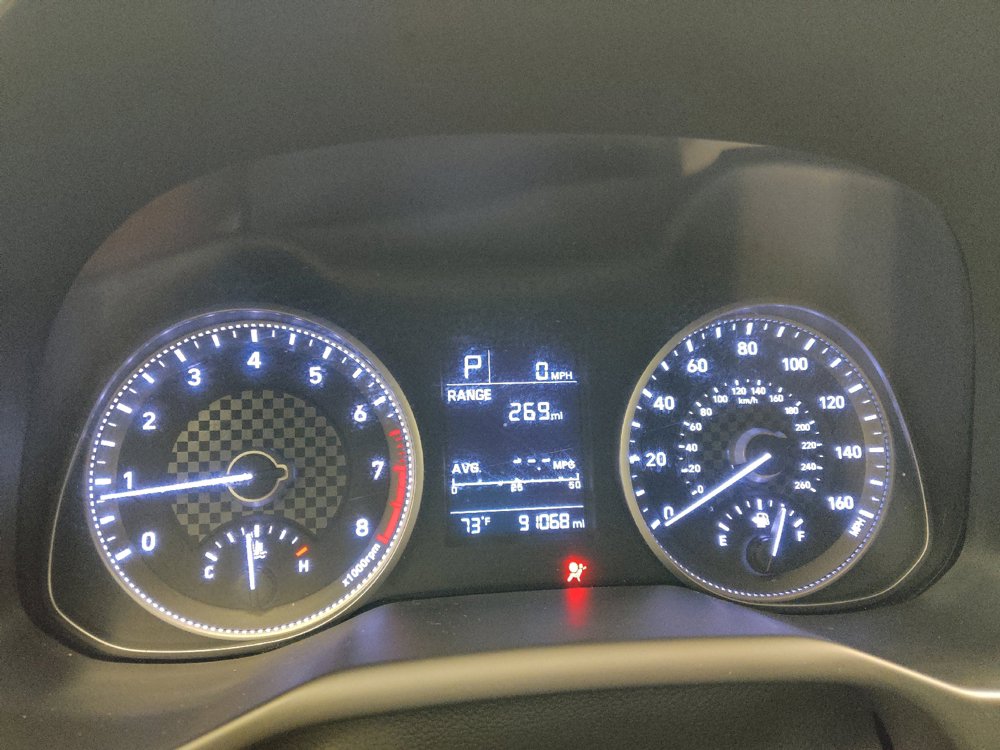 Used 2019 Hyundai Elantra SE FWD image 23