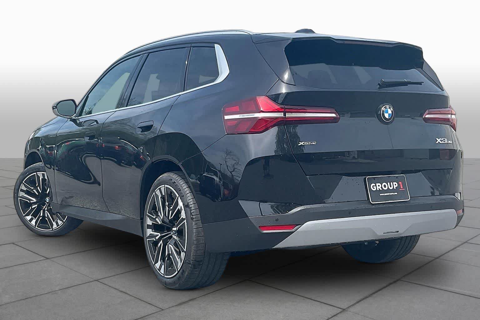 Used 2026 BMW X3 xDrive30i w/ M Sport Package AWD/4WD image 12