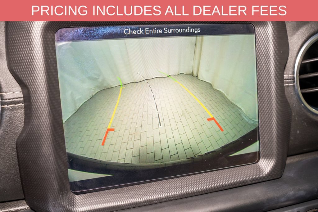 Used 2019 Jeep Wrangler Unlimited Sahara AWD/4WD image 13