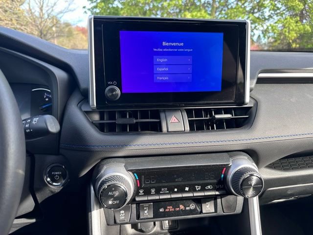 Used 2023 Toyota RAV4 SE w/ Convenience Package AWD/4WD image 15
