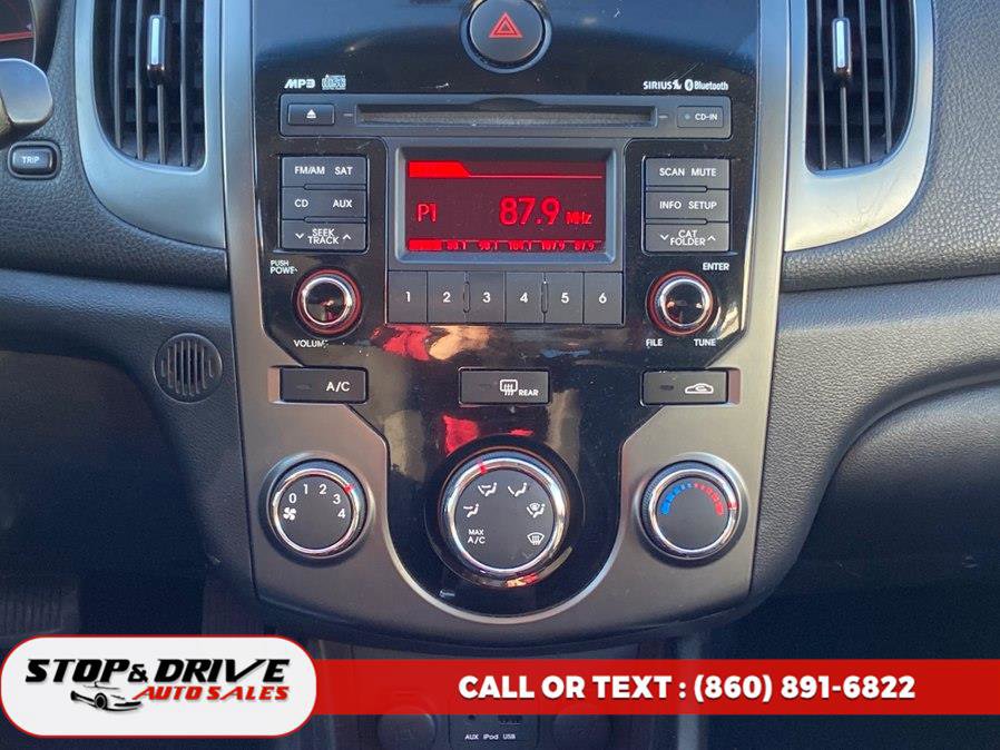 Used 2013 Kia Forte Koup EX image 11