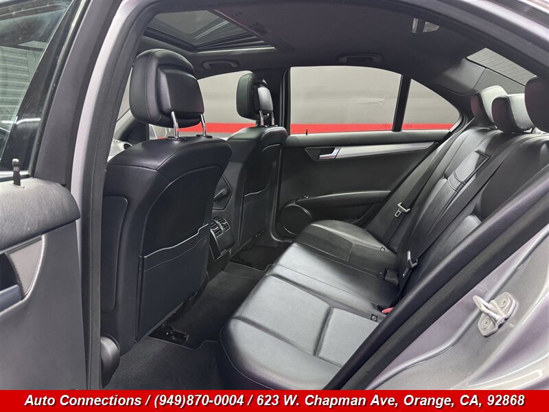 Used 2013 Mercedes-Benz C 250 Sedan image 9