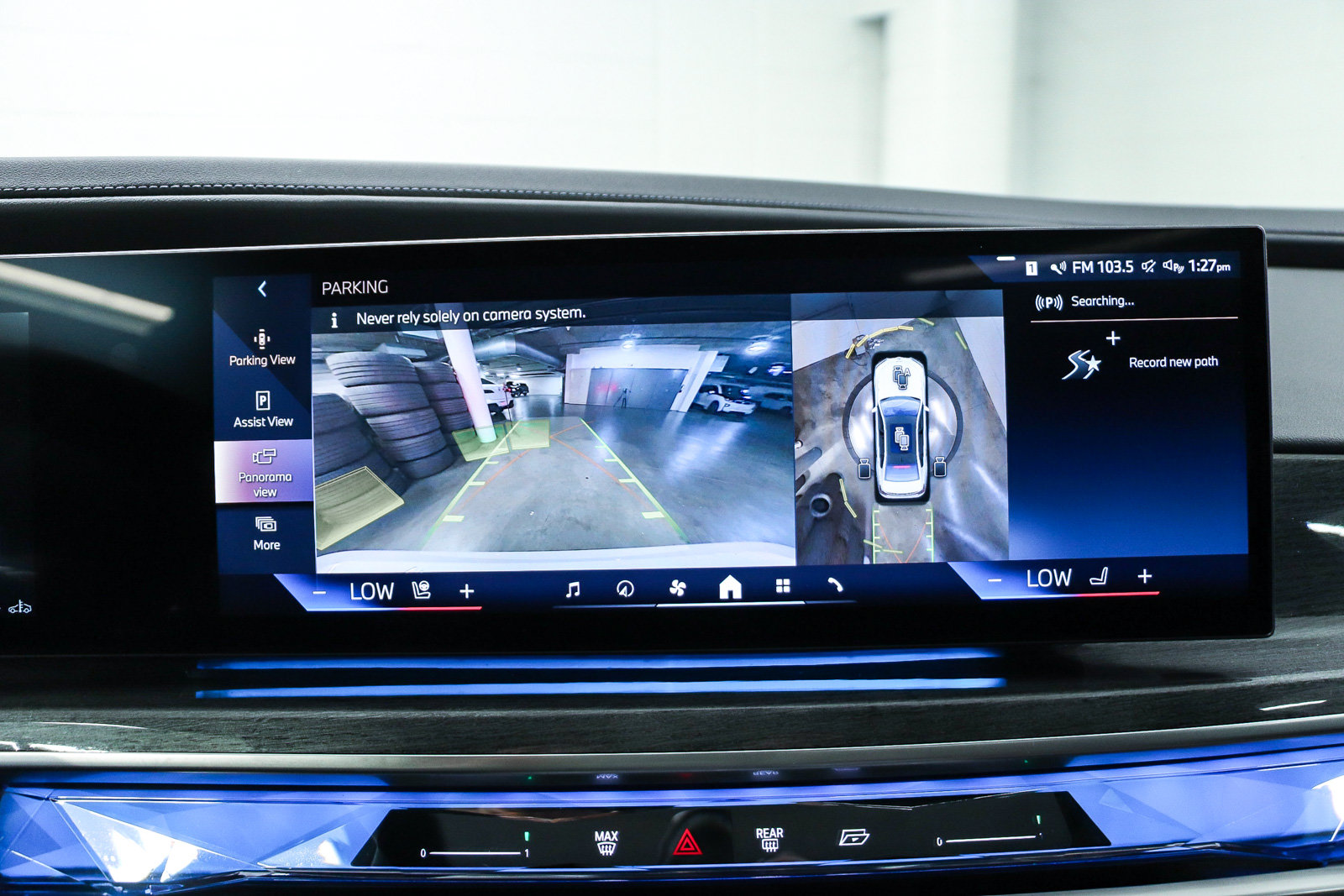 Certified 2023 BMW 740i RWD image 23