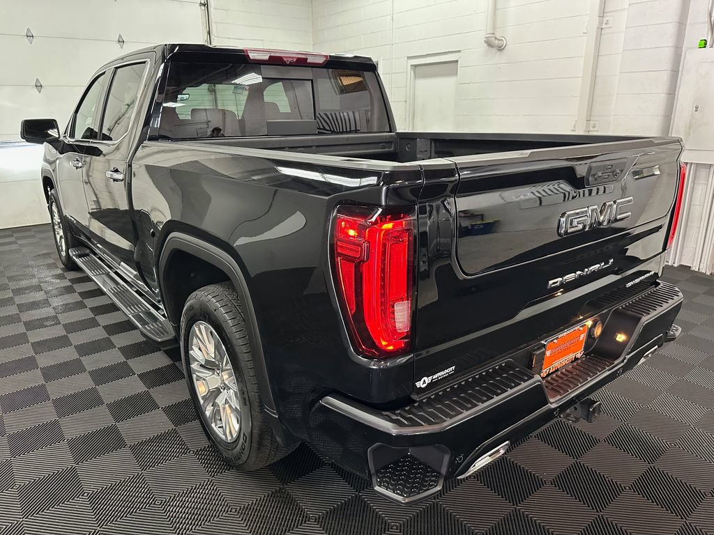 Used 2026 GMC Sierra 1500 Denali w/ Technology Package AWD/4WD image 7