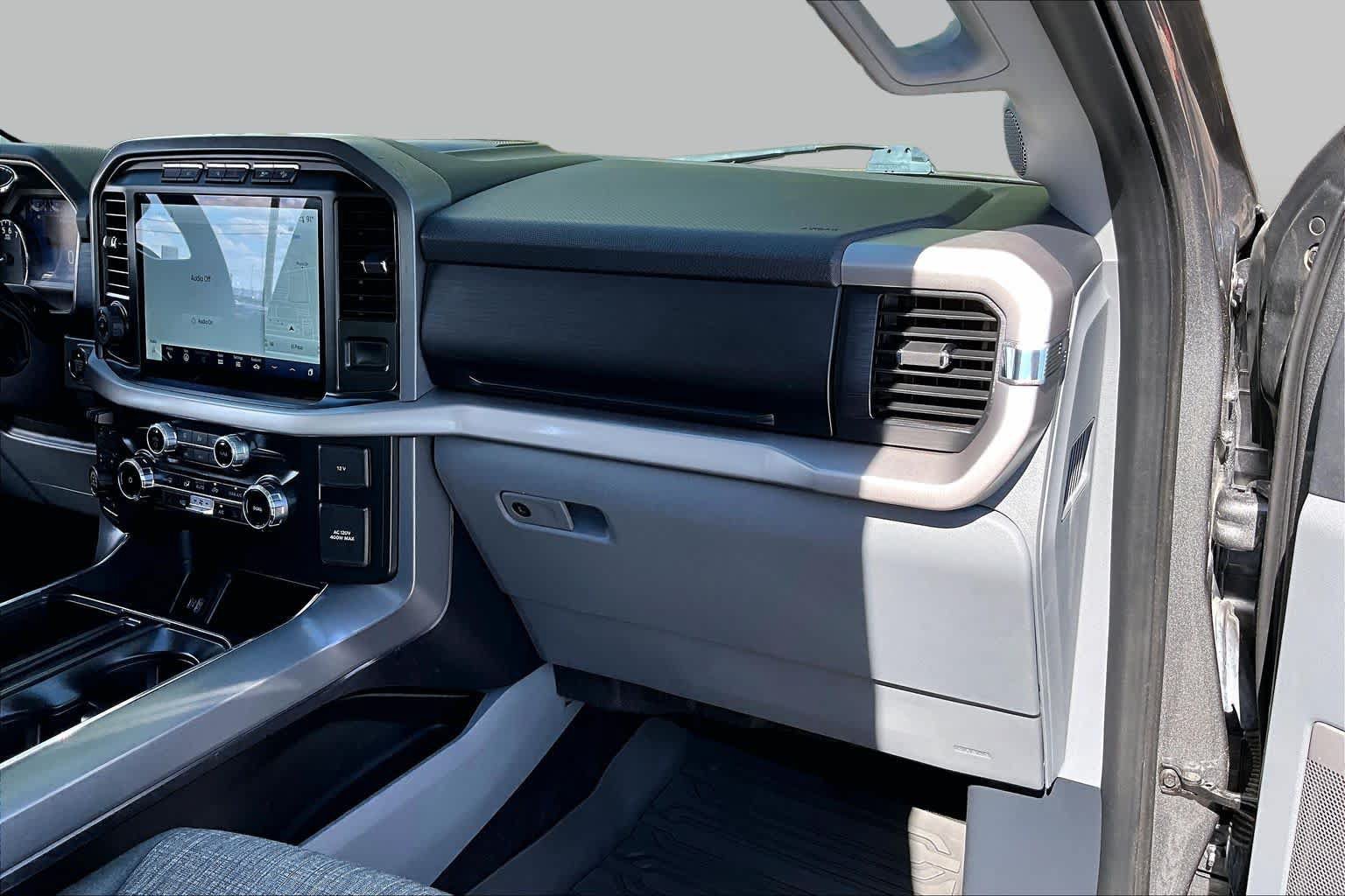 Used 2022 Ford F150 XLT w/ Equipment Group 302A High AWD/4WD image 17