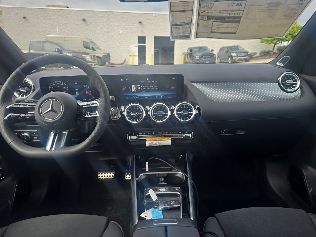 New 2026 Mercedes-Benz GLA 250 4MATIC image 12