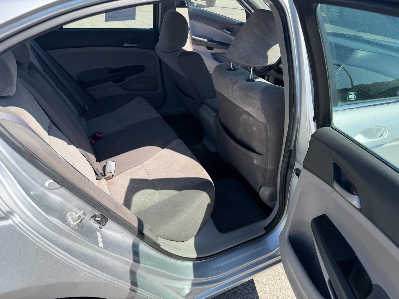 Used 2010 Honda Accord LX image 14