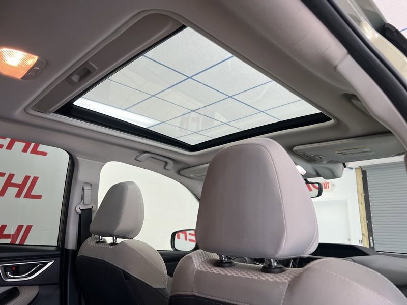 Used 2019 Subaru Forester Premium AWD/4WD image 12