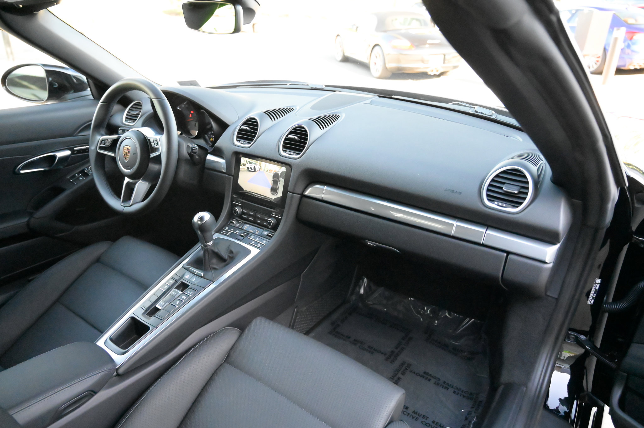 Used 2021 Porsche 718 Boxster S RWD image 37
