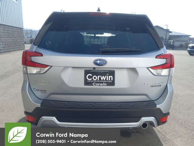 Used 2024 Subaru Forester Touring image 4