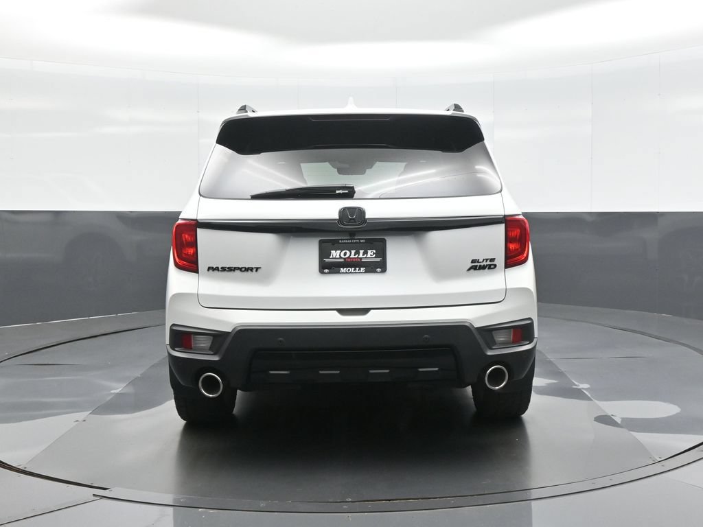 Used 2022 Honda Passport Elite image 6
