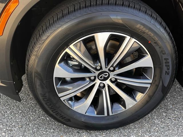 Certified 2024 INFINITI QX60 Pure image 31