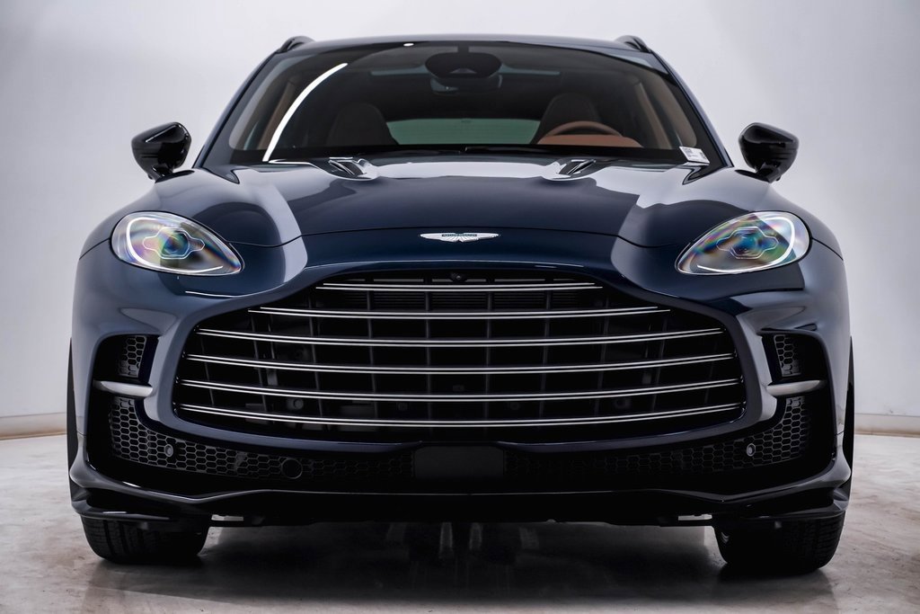 New 2025 Aston Martin DBX 707 image 5