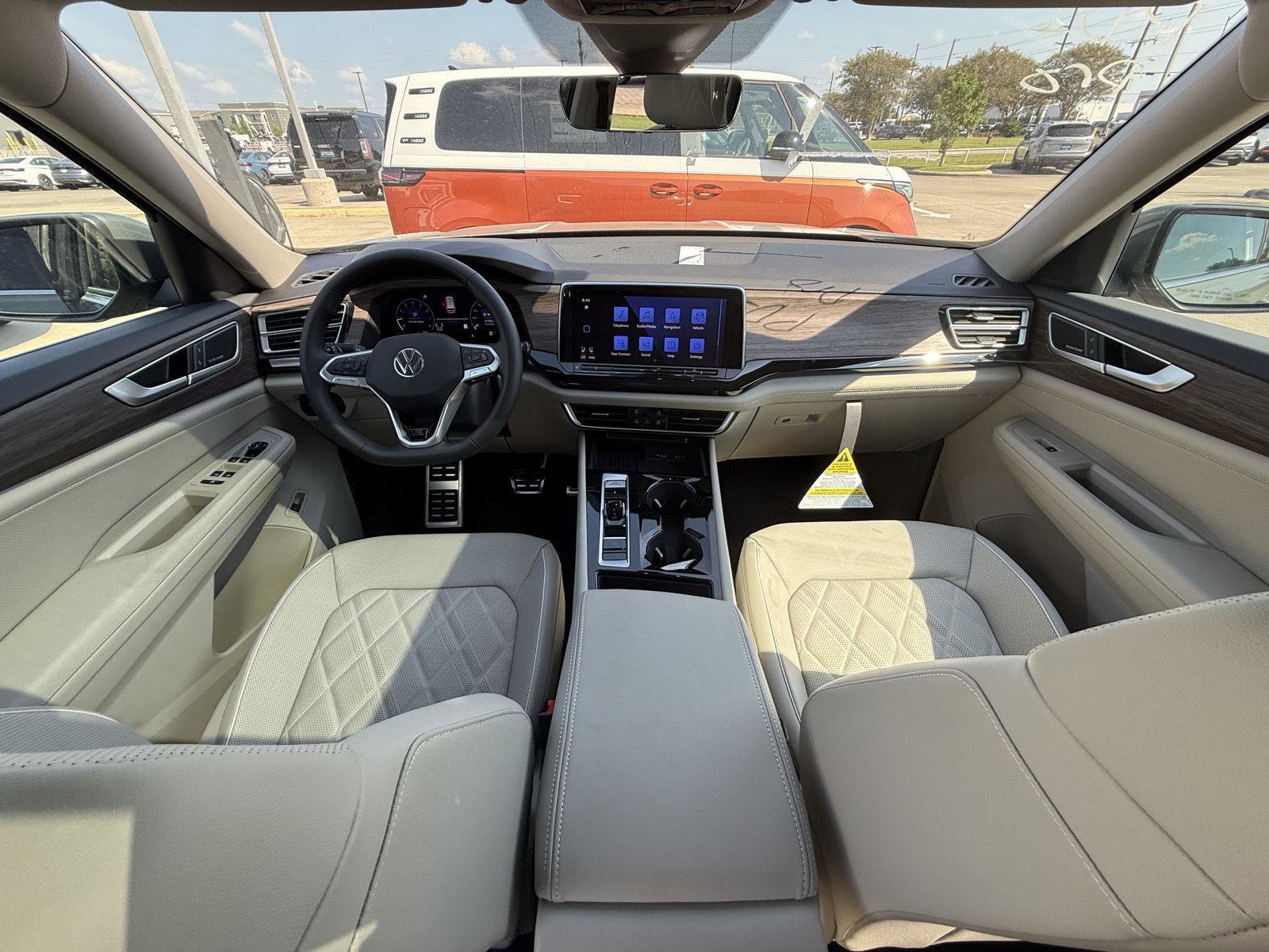 New 2026 Volkswagen Atlas SEL Premium R-Line image 12