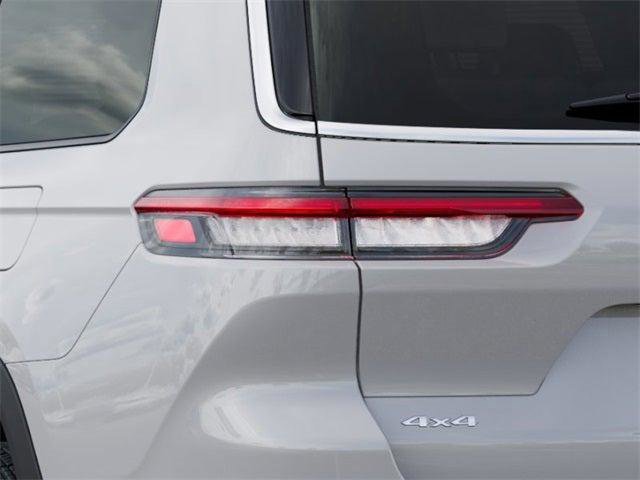 New 2025 Jeep Grand Cherokee L Laredo image 9