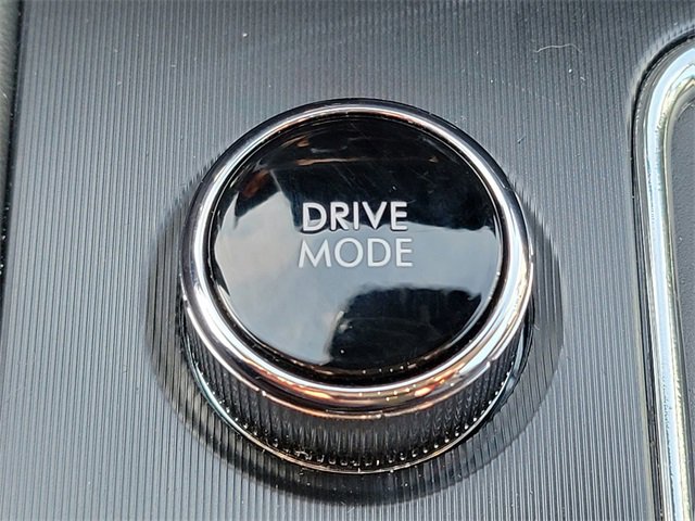 Certified 2024 Lincoln Corsair AWD w/ Equipment Group 101A image 8