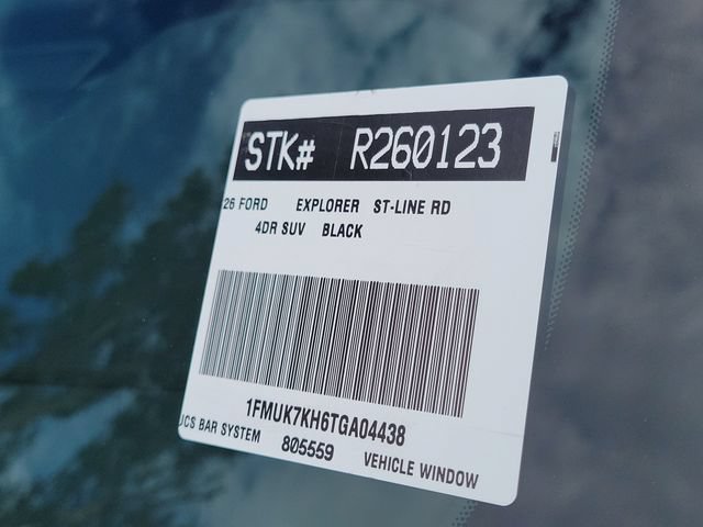 Used 2026 Ford Explorer ST-Line w/ ST-Line Street Pack RWD image 29
