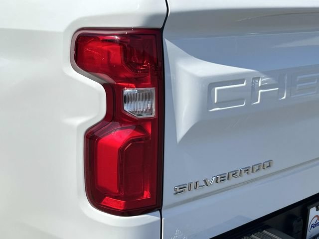 Used 2023 Chevrolet Silverado 1500 RST w/ Z71 Off-Road Package AWD/4WD image 11