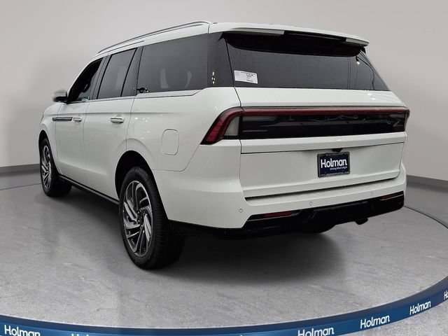 New 2026 Lincoln Navigator Reserve AWD/4WD image 6