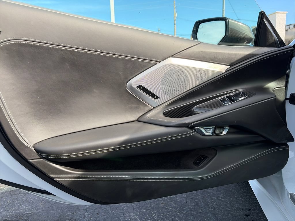Used 2021 Chevrolet Corvette Stingray Premium Cpe w/ Z51 Performance Package RWD image 16