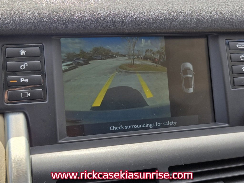 Used 2019 Land Rover Discovery Sport image 24