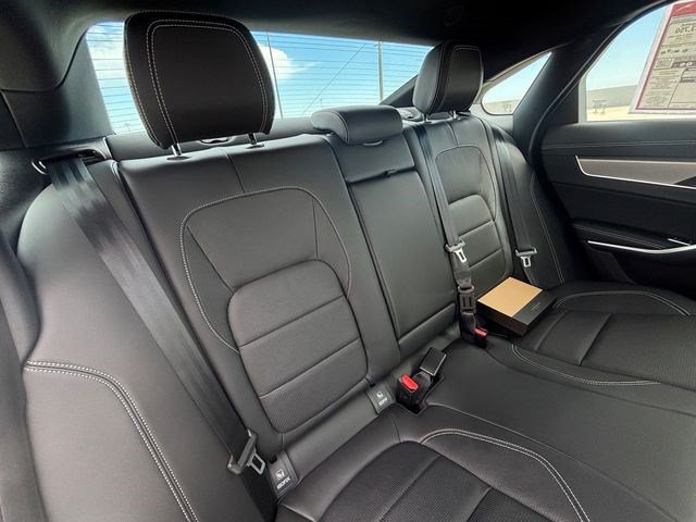 New 2024 Jaguar XF R-Dynamic SE AWD/4WD image 17