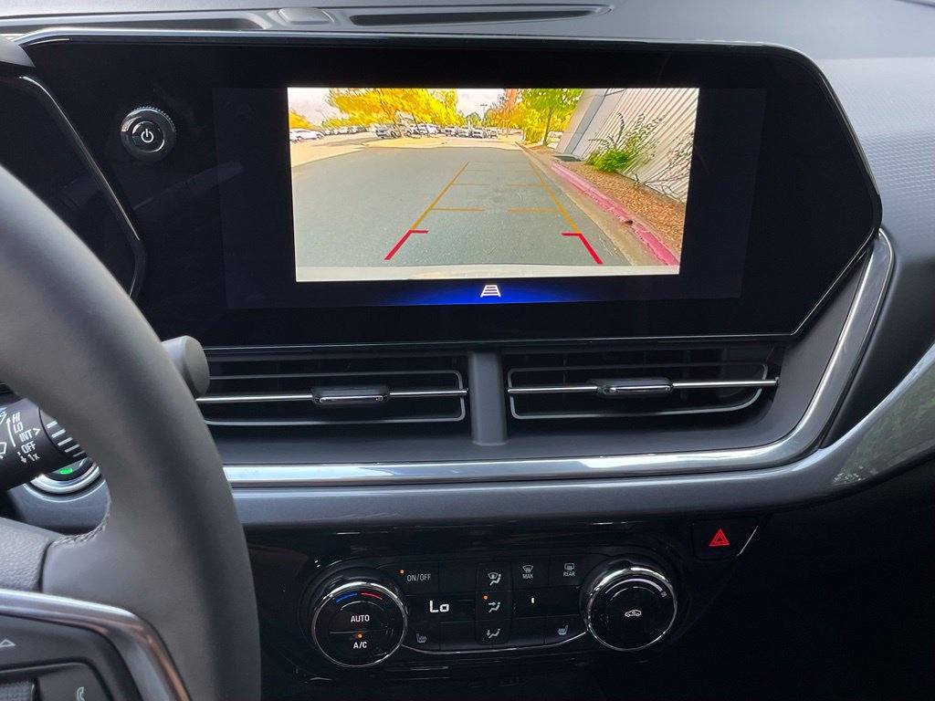 New 2026 Chevrolet Trax ACTIV w/ Driver Confidence Package FWD image 18