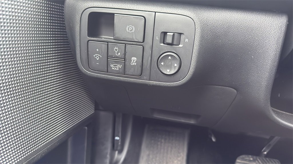 Used 2023 Hyundai Ioniq 6 SEL image 28