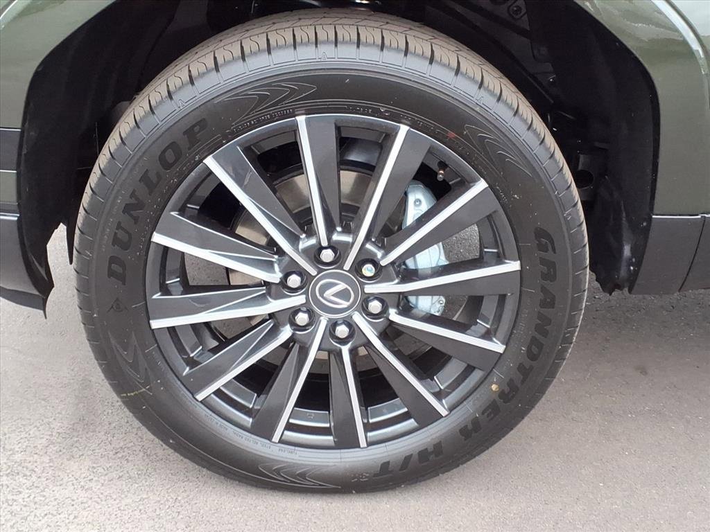 Used 2025 Lexus GX 550 image 9