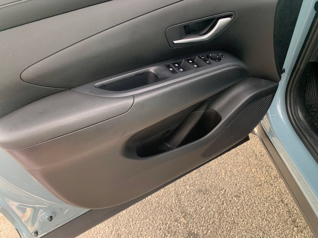 Used 2026 Hyundai Santa Cruz SEL FWD image 18
