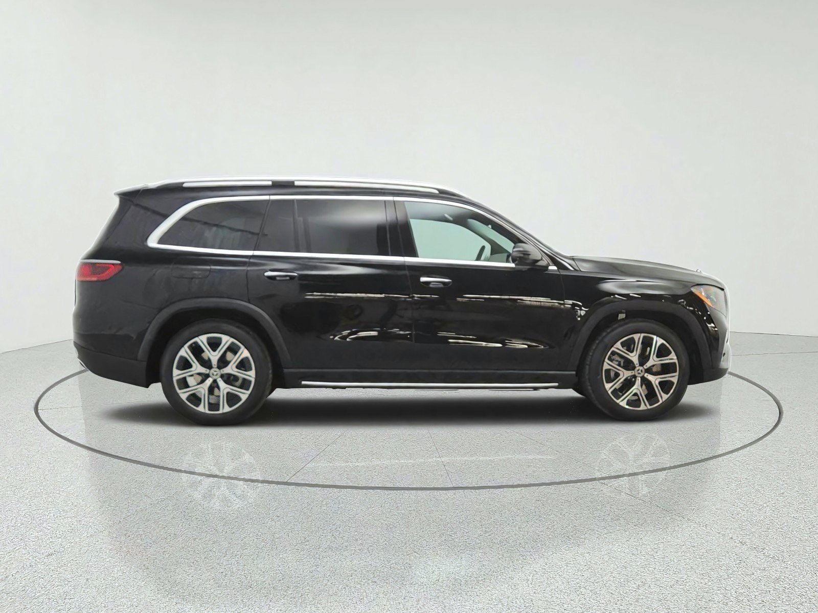 New 2027 Mercedes-Benz GLS 450 4MATIC image 4