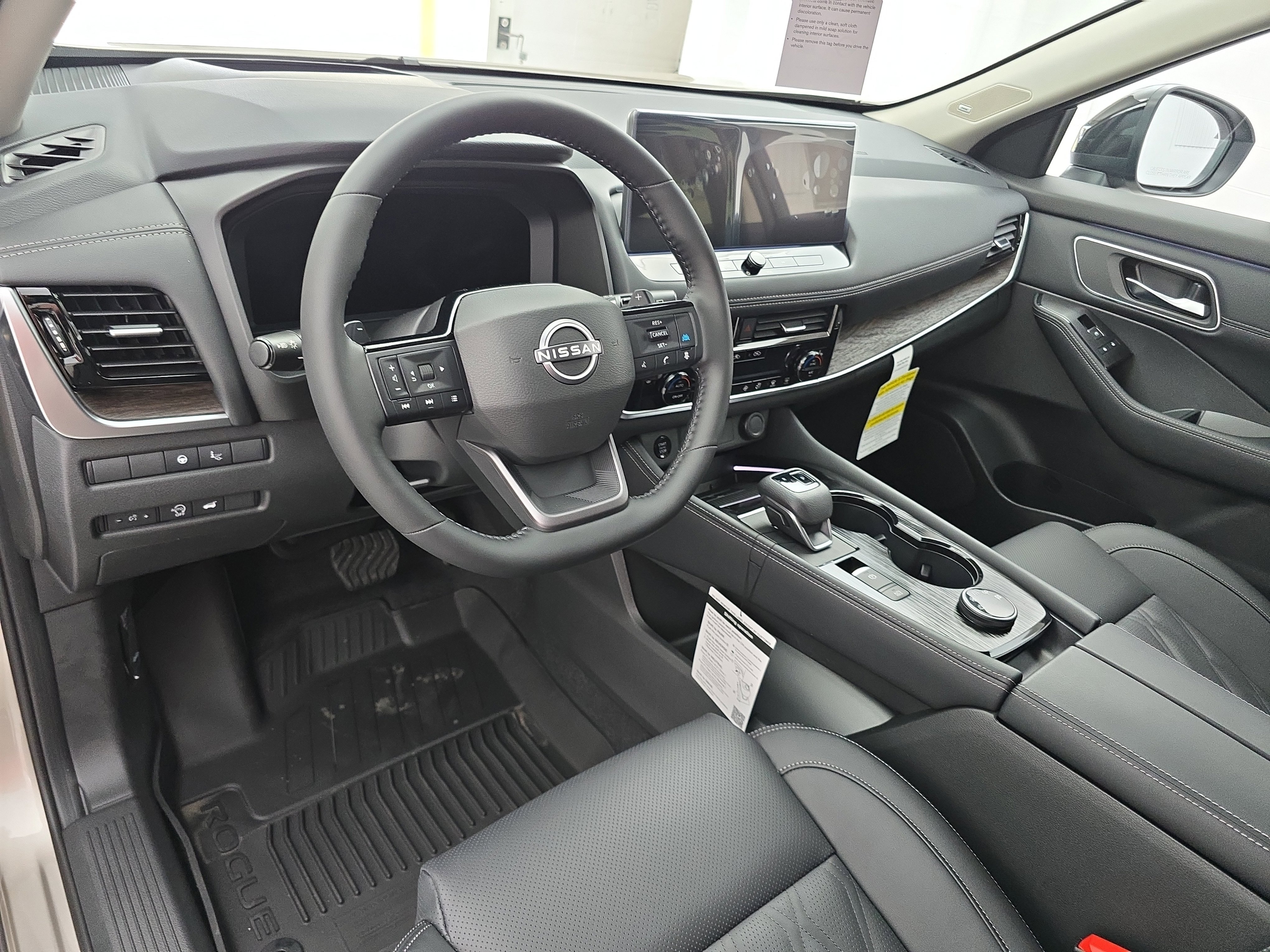 New 2026 Nissan Rogue Platinum image 16