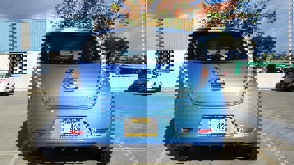 Used 2014 Nissan Leaf S w/ Charge Package image 5