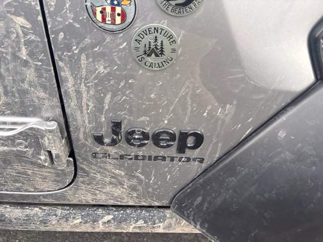 Used 2020 Jeep Gladiator Sport w/ Quick Order Package 24S AWD/4WD image 12