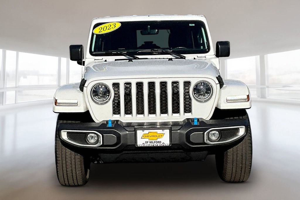 Used 2023 Jeep Wrangler Unlimited Sahara w/ Cold Weather Group image 2