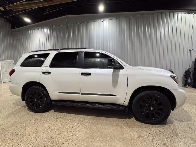 Used 2021 Toyota Sequoia Nightshade w/ Safety & Convenience Package AWD/4WD image 5
