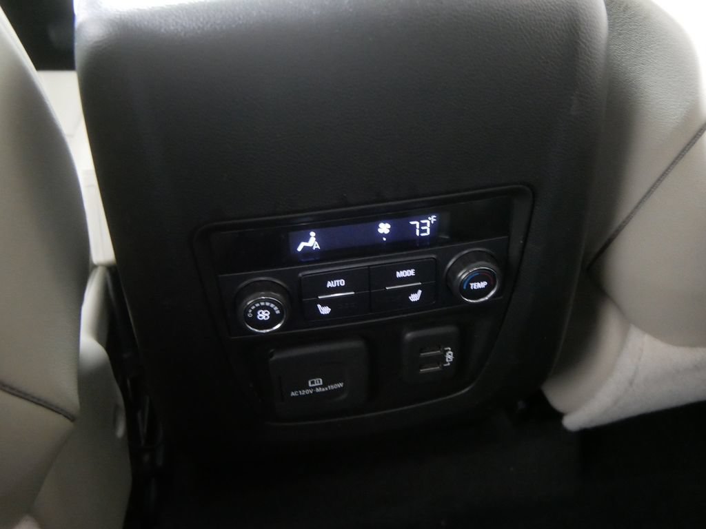 Used 2019 Buick Enclave Premium w/ Experience Buick Package AWD/4WD image 21